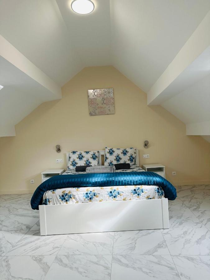 Silver House Pierrefitte-sur-Seine Εξωτερικό φωτογραφία