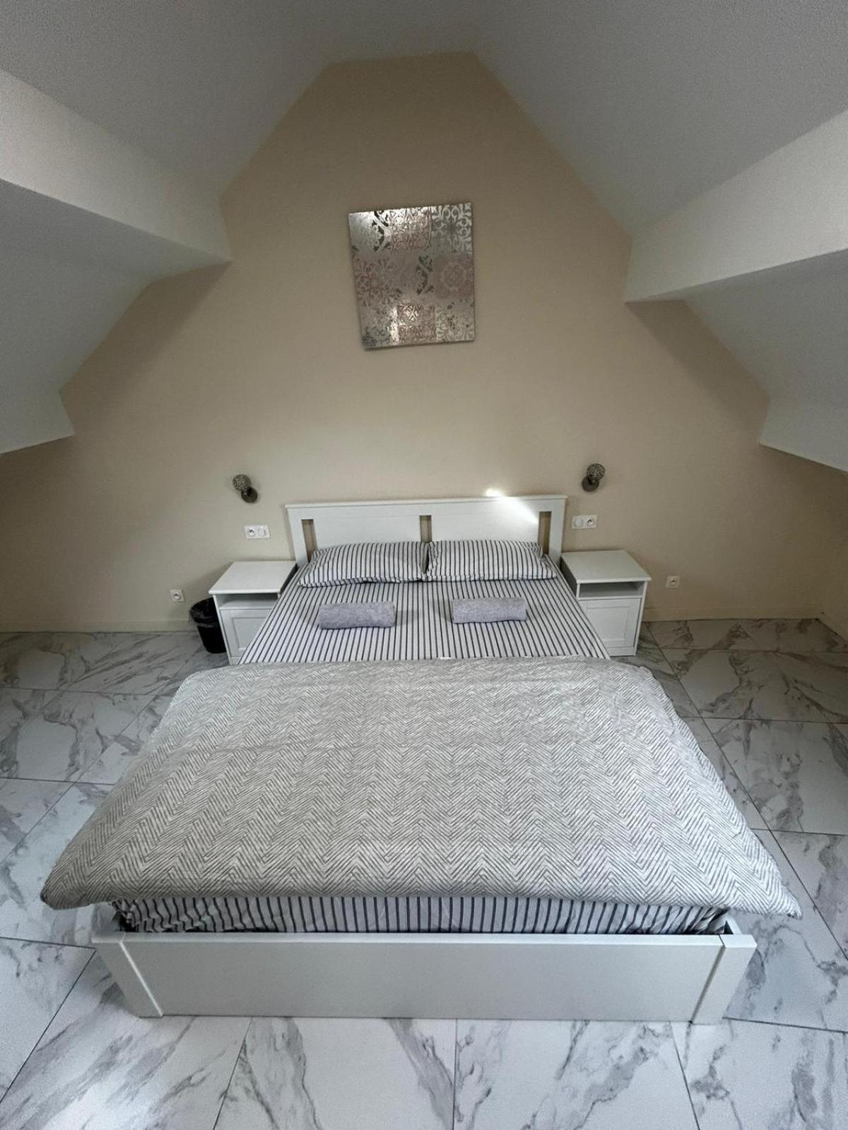 Silver House Pierrefitte-sur-Seine Εξωτερικό φωτογραφία